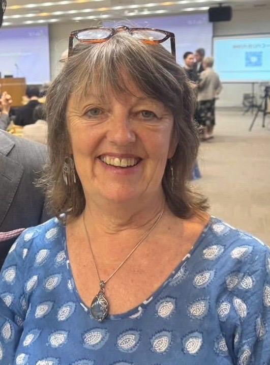 Helen Tucker 